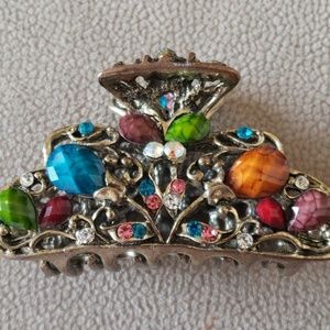 Jeweled hair clip